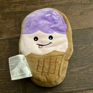 Cozy Hugs Hot/Cold Weighted Ice Cream Plushie